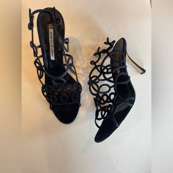 Women’s Manolo Blahnik navy blue suede Gori Prugna  heels size 40 - Picture 3 of 7